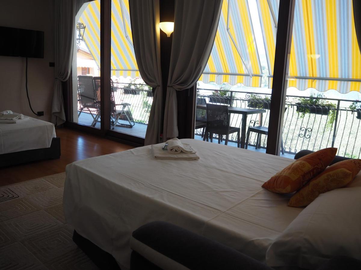 Liza'S Suite'S - Room'S With A View Sala Comacina Exterior foto
