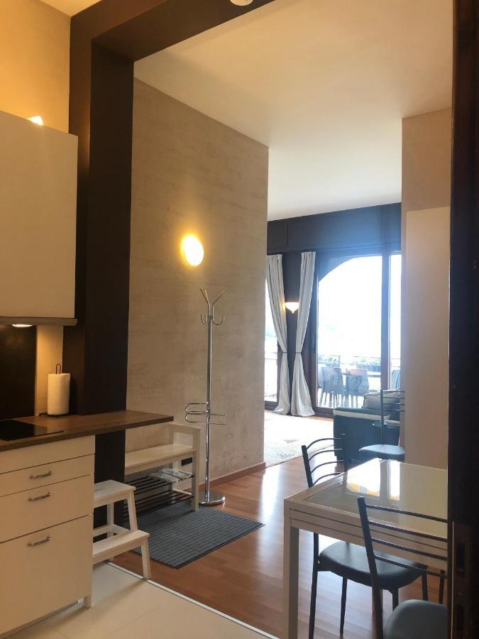 Liza'S Suite'S - Room'S With A View Sala Comacina Exterior foto